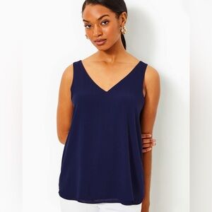 Lilly Pulitzer Florin Straight Hem Top Size Small